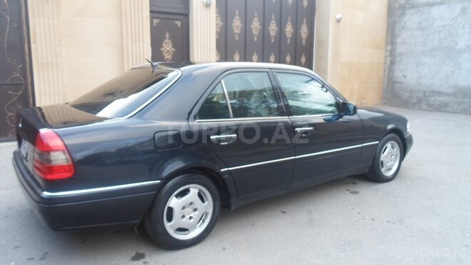 Mercedes C 240 1997, 265,000 km - 2.3 l - Bakı