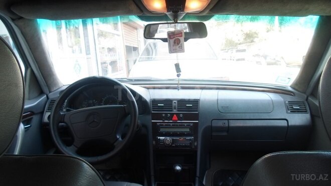 Mercedes C 240 1997, 265,000 km - 2.3 l - Bakı