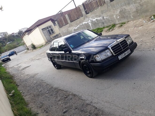 Mercedes E 200 1993, 356,265 km - 2.0 l - Bakı