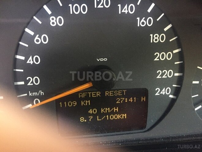 Mercedes E 200 2000, 278,000 km - 2.0 l - Bakı