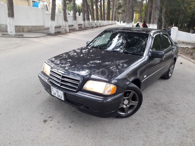 Mercedes C 200 1996, 218,000 km - 2.0 l - Sumqayıt