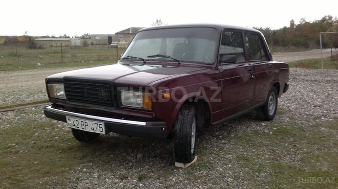 LADA (VAZ) 2107 2009, 98,000 km - 1.6 l - Quba