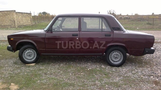 LADA (VAZ) 2107 2009, 98,000 km - 1.6 l - Quba