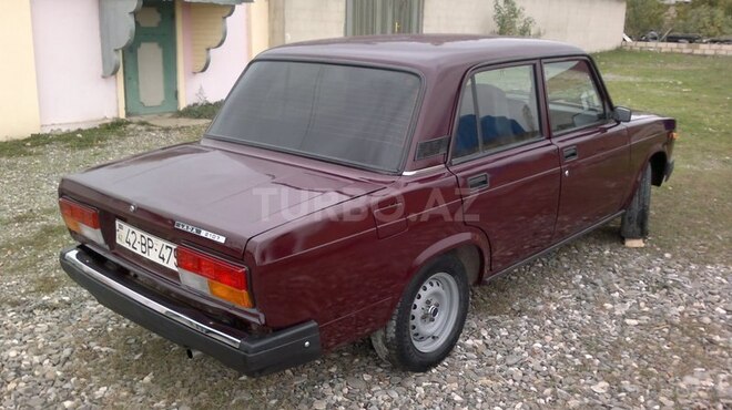 LADA (VAZ) 2107 2009, 98,000 km - 1.6 l - Quba