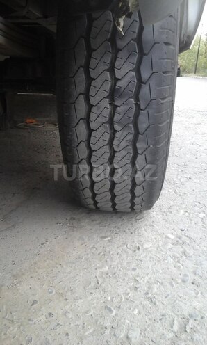 Ford Transit 1998, 404,453 km - 0.9 l - Yevlax