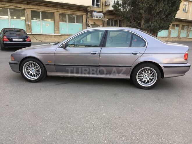 BMW 523 1996, 334,500 km - 2.5 l - Bakı