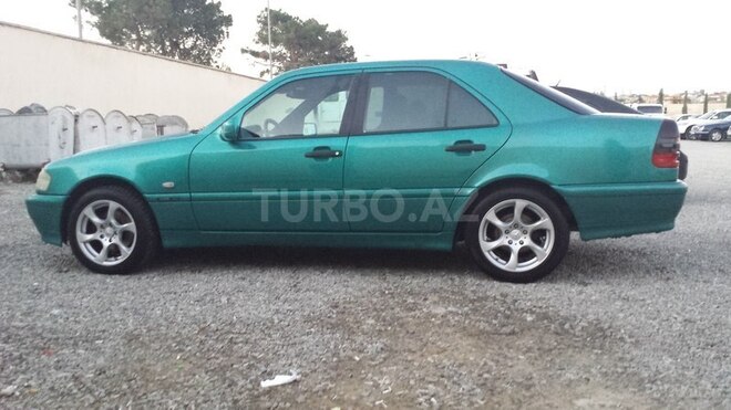Mercedes C 180 2000, 204,000 km - 1.8 l - Bakı