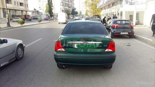 Ford Focus 2000, 168,000 km - 2.0 l - Bakı