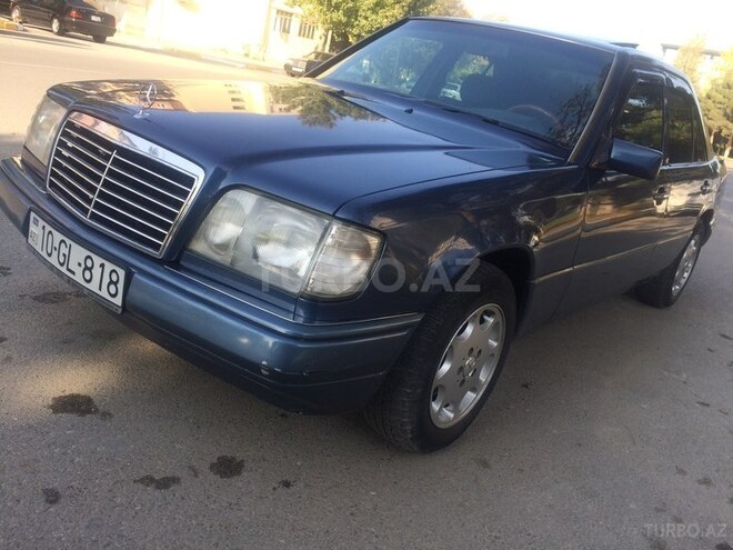 Mercedes E 220 1993, 251,041 km - 2.2 л - Sumqayıt