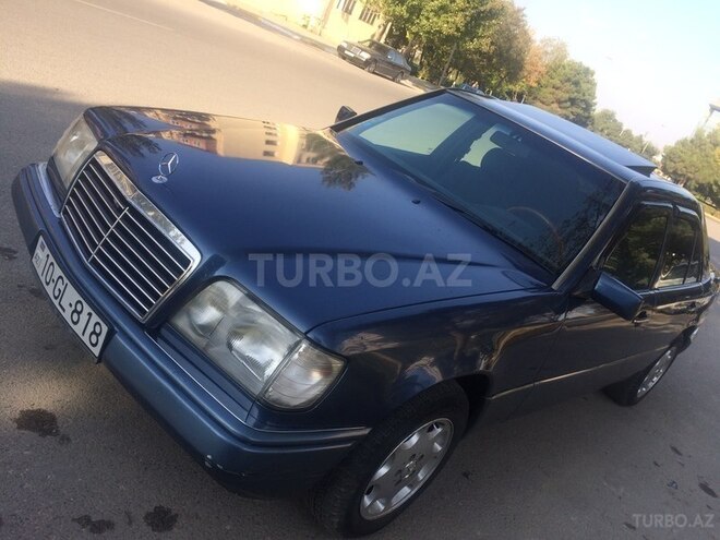 Mercedes E 220 1993, 251,041 km - 2.2 л - Sumqayıt