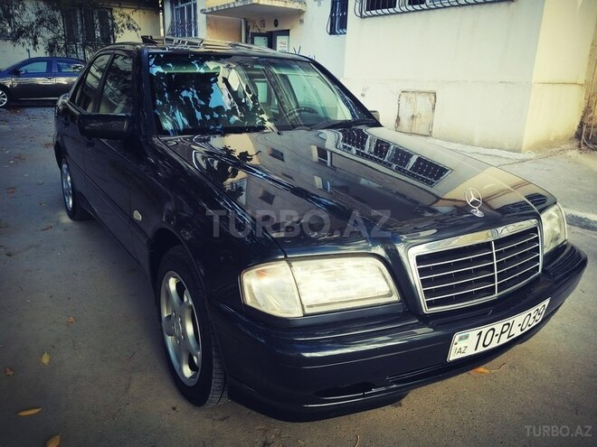 Mercedes C 200 2000, 190,000 km - 2.0 l - Bakı