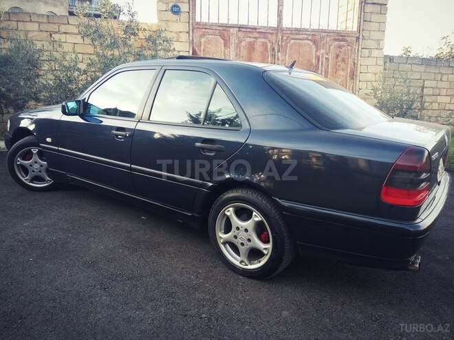 Mercedes C 200 2000, 190,000 km - 2.0 l - Bakı