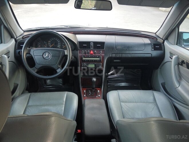 Mercedes C 200 2000, 190,000 km - 2.0 l - Bakı