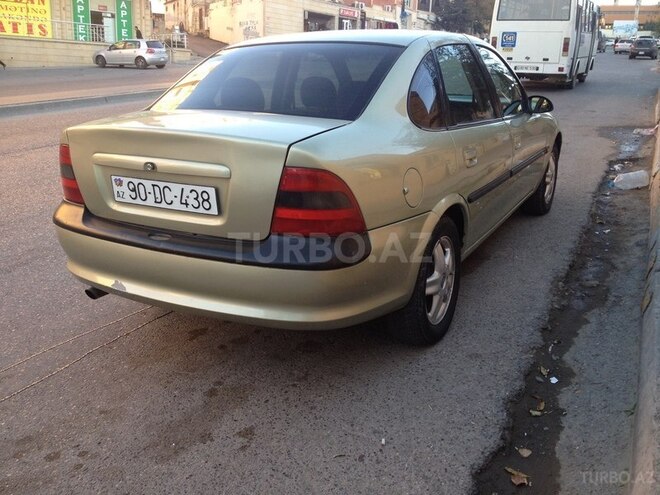 Opel Vectra 1996, 231,400 km - 1.6 л - Bakı