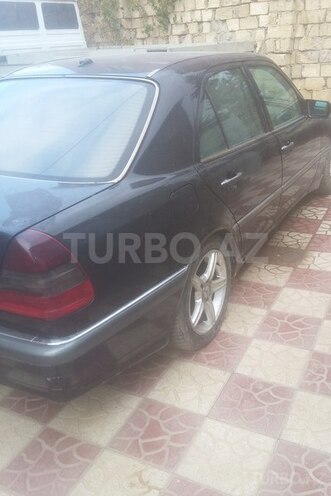 Mercedes C 230 1999, 235,000 km - 2.3 l - Bakı