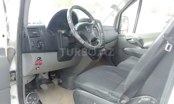 Mercedes Sprinter 515 2008, 300,000 km - 2.9 l - Neftçala