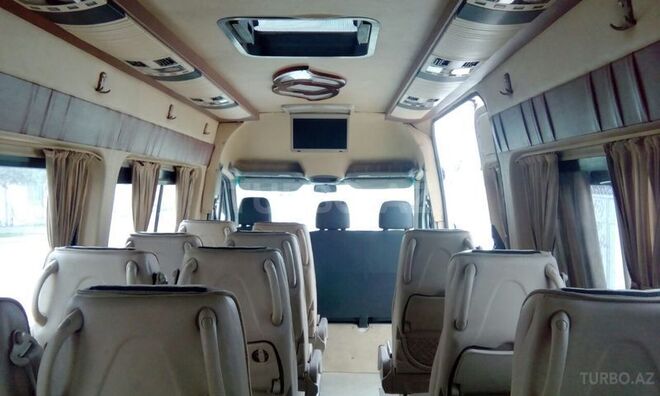 Mercedes Sprinter 515 2008, 300,000 km - 2.9 l - Neftçala