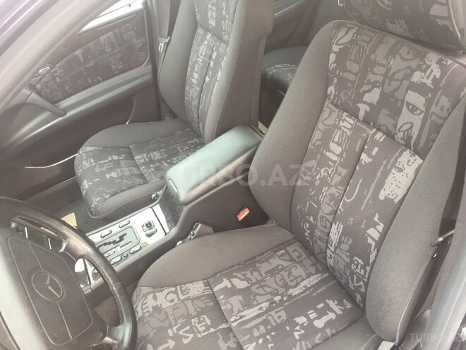 Mercedes E 240 1998, 216,000 km - 2.4 l - Bakı
