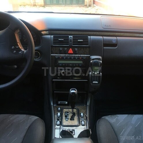 Mercedes E 270 2000, 285,678 km - 2.7 l - Bakı