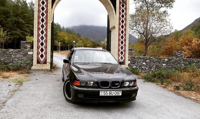 BMW 523 1997, 264,500 km - 2.5 л - Şəki