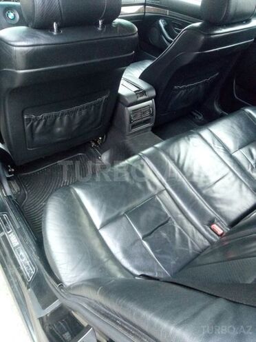 BMW 525 2001, 385,000 km - 2.5 l - Sumqayıt
