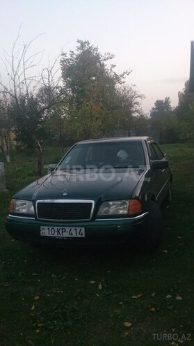 Mercedes C 220 1995, 20,000 km - 2.2 l - İsmayıllı