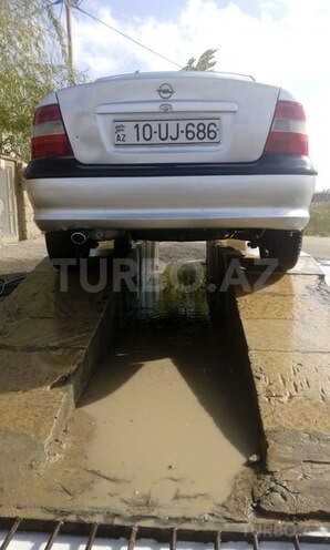 Opel Vectra 1996, 319,000 km - 1.6 l - Bakı