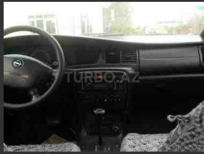 Opel Vectra 1998, 260,000 km - 1.8 l - Bakı