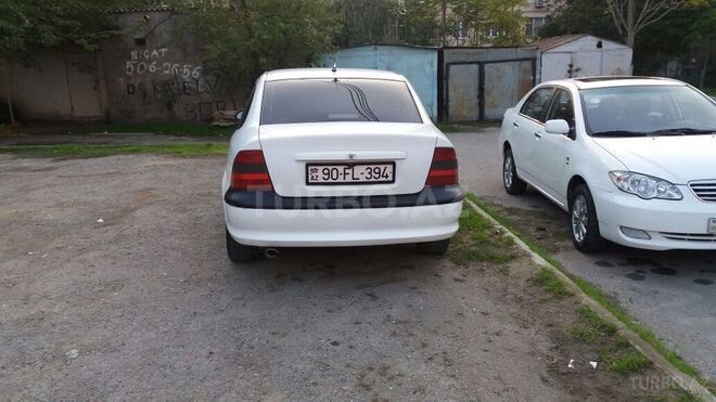 Opel Vectra 1998, 260,000 km - 1.8 l - Bakı