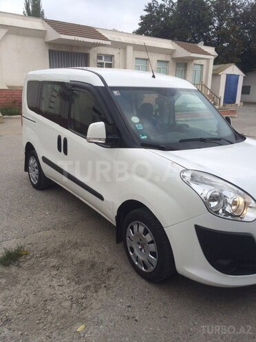 Fiat Doblo 2011, 141,772 km - 1.4 l - Bakı