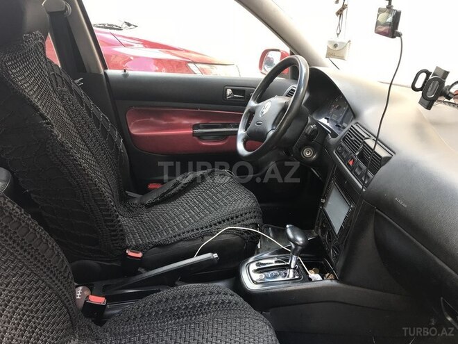 Volkswagen Golf 2001, 157,000 km - 1.6 л - Bakı