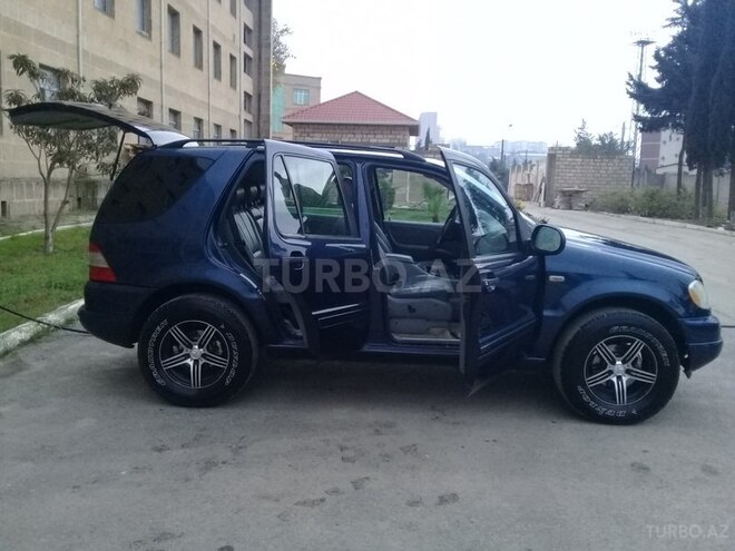 Mercedes ML 320 2000, 222,000 km - 3.2 l - Bakı