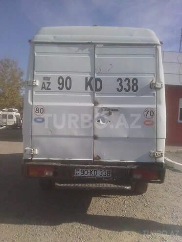 Mercedes 609 D 1991, 250,000 km - 4.0 l - Ağstafa