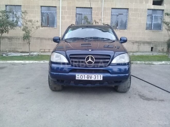 Mercedes ML 320 2000, 222,000 km - 3.2 l - Bakı