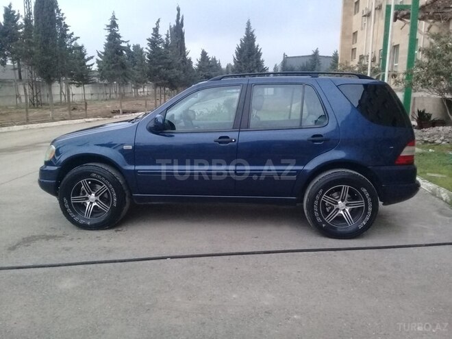 Mercedes ML 320 2000, 222,000 km - 3.2 l - Bakı