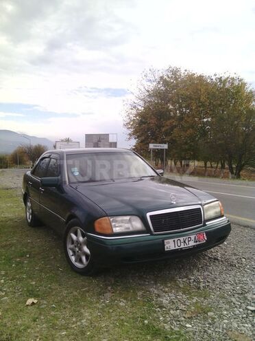 Mercedes C 220 1995, 200,000 km - 2.2 l - İsmayıllı
