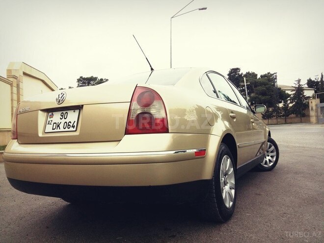Volkswagen Passat 2001, 193,000 km - 1.8 l - Bakı