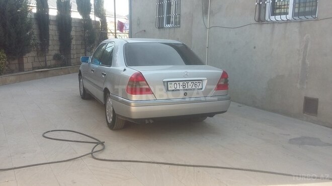 Mercedes C 230 1997, 195,632 km - 2.3 l - Bakı