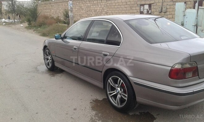 BMW 528 1996, 196,000 km - 2.8 л - Sumqayıt