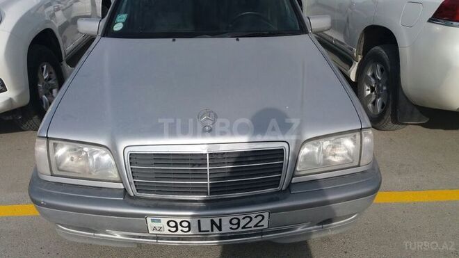 Mercedes C 200 2000, 178,000 km - 2.0 l - Bakı
