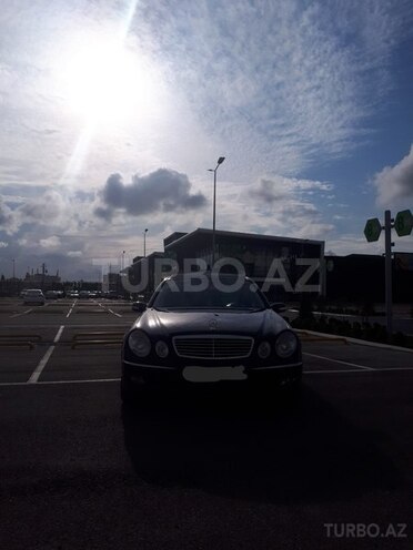 Mercedes E 320 2002, 240,000 km - 3.2 л - Bakı