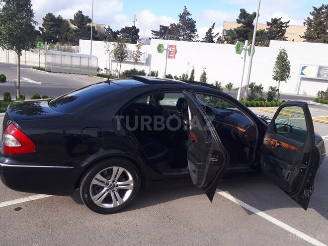 Mercedes E 320 2002, 240,000 km - 3.2 л - Bakı