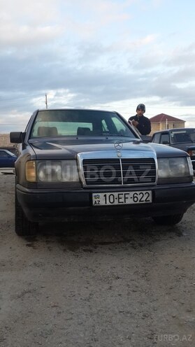 Mercedes E 250 1991, 650,000 km - 2.5 l - Bakı