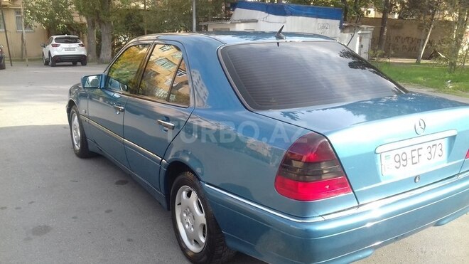 Mercedes C 180 1997, 175,000 km - 1.8 л - Bakı