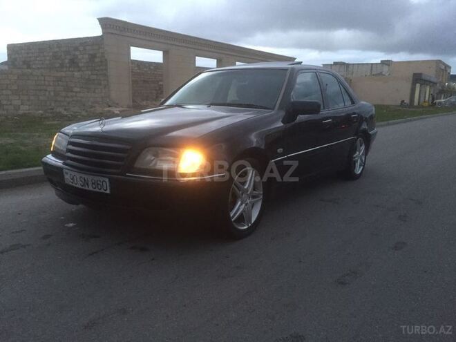 Mercedes C 230 1999, 267,000 km - 2.3 l - Sumqayıt
