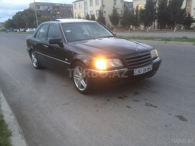 Mercedes C 230 1999, 267,000 km - 2.3 l - Sumqayıt