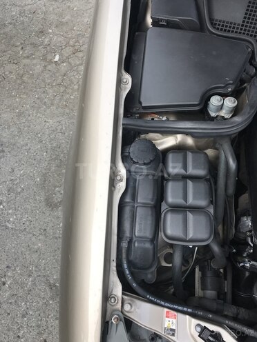 Mercedes E 220 2001, 285,200 km - 2.2 l - Bakı