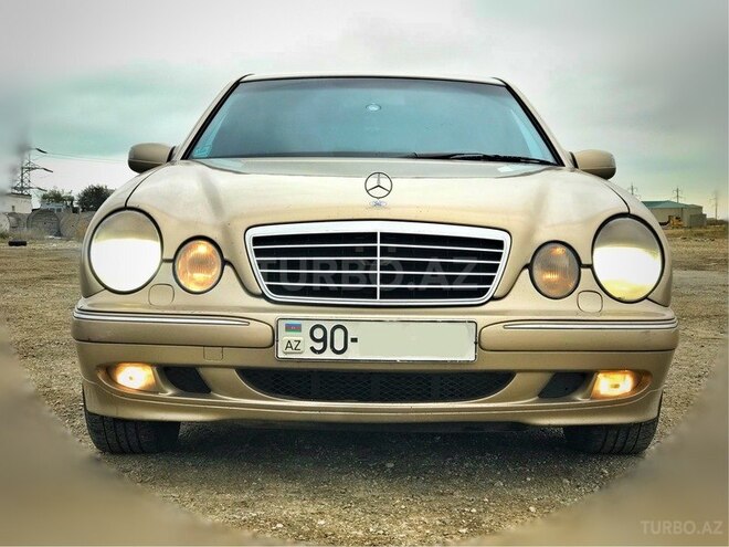 Mercedes E 220 2001, 285,200 km - 2.2 l - Bakı