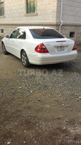 Mercedes E 240 2002, 179,340 km - 2.6 l - Masallı