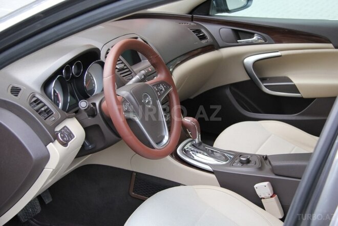 Opel Insignia 2010, 138,000 km - 2.0 l - Bakı